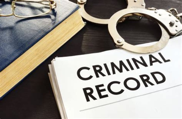 Can you get permanent residency with a criminal record?
